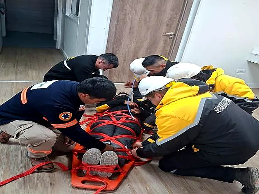 Primeros auxilios y rescate — capacitación del personal de Cóndor Seguridad Privada